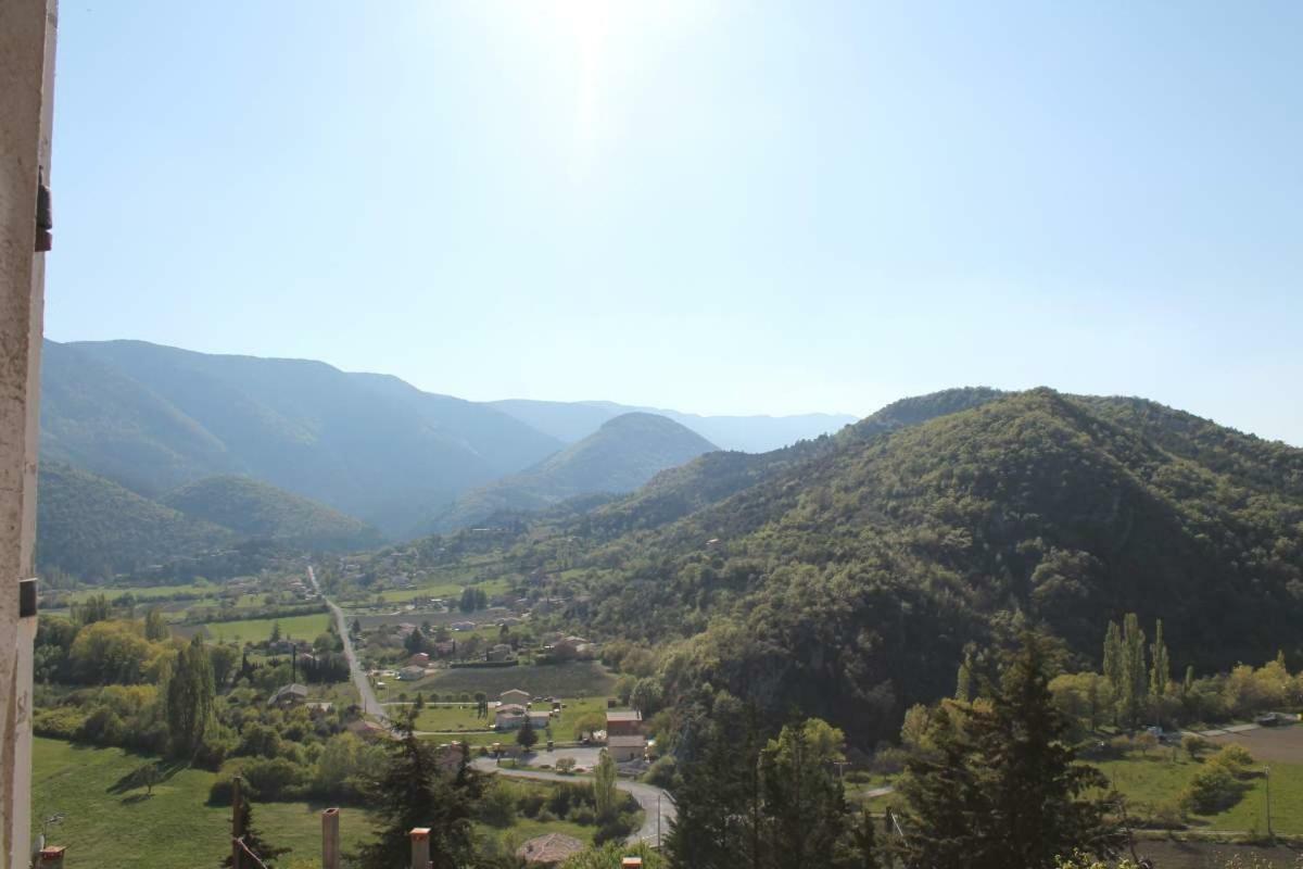 Les Calades Du Ventoux Leilighet Montbrun-les-Bains Eksteriør bilde